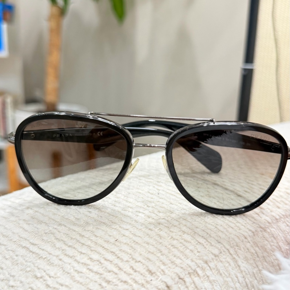 PRADA Sunglasses SPR 51P 56-19 5AV-3M1 135 2N